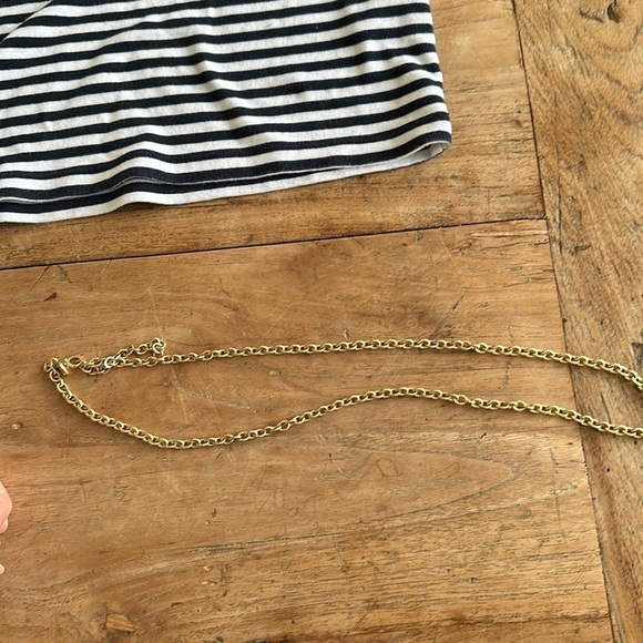SAILOR CHIC: 2 JCREW Navy/White Striped Shirts and gold tone chain - Picture 12 of 15